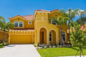 Luxurious 6 Bed Villa With South Facing Pool
